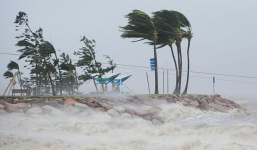 Tin bão mới nhất: Siêu bão Rai mạnh cấp 16, giật cấp 17