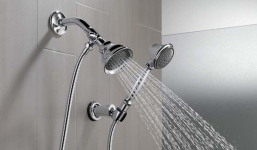 4 tác dụng tuyệt vời từ việc tắm dưới vòi hoa sen khiến bạn kinh ngạc