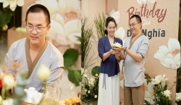 Nhật Kim Anh tổ chức sinh nhật đặc biệt từ 500 bông sen trắng dành cho Đại Nghĩa