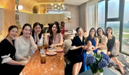 Đỗ Mỹ Linh và Ngọc Hân lộ rõ dấu hiệu mang thai, nhan sắc bất phân thắng bại khi chung khung hình