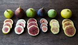 Loại quả đầy bờ ao quê chế biến theo phương pháp này vừa ngon vừa bổ