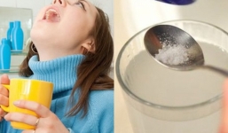 Nước muối rất tốt nhưng súc miệng kiểu này sẽ vô tình làm tăng thêm vi khuẩn