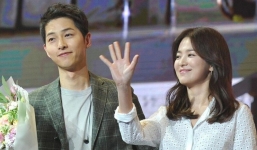 Song Joong Ki nhận về ngàn lời khen ngợi giữa lúc Song Hye Kyo vướng nghi vấn có tình mới