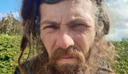 Bí ẩn: Người đàn ông lạ mặt đột nhiên xuất hiện không ai biết danh tính hoặc nơi anh ta đến