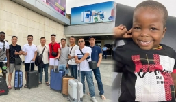 Team Quang Linh Vlog về Việt Nam ăn Tết, dân tình thắc mắc về sự thiếu vắng Lôi Con