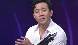Video: Trấn Thành bị đào lại quá khứ bẽ bàng, cất tiếng hát lập tức khiến nhạc sĩ gạo cội buông lời chê bai