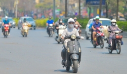 Dự báo thời tiết hôm nay 4/7: Bắc Bộ ngày nắng nóng gay gắt, chiều tối đề phòng mưa giông