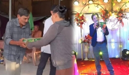 Thương Tín gầy rộc vẫn đi làm từ thiện, đôi tay run rẩy trao quà khiến nhiều người xót xa