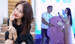 Video: Hòa Minzy phì cười trên sân khấu âm nhạc chỉ vì 1 câu nói của người hâm mộ