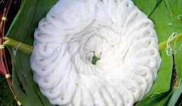 Mách bạn cách sử dụng gia vị quen thuộc để phân biệt bún sạch với bún nhiễm hóa chất