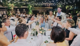 Cận cảnh đám cưới xa hoa của chồng cũ Hồng Nhung với cô dâu Myanmar