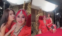 Hoàng Thùy Linh gợi cảm bên danh hài Hoài Linh