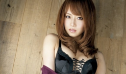 Huyền thoại phim 18+ Nhật Bản tuyên bố nghỉ hưu ở tuổi 35