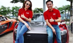 Đàm Thu Trang khoe dáng hoàn hảo sánh đôi bên Cường đô la