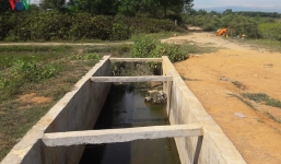 Phát hiện cụ ông 80 tuổi tử vong dưới mương nước sau 16 ngày đi lạc