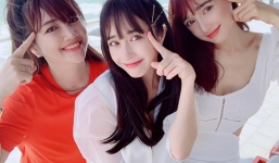 Nhã Phương mặc hở bạo đi biển cùng hội chị em, Trường Giang bất ngờ vắng mặt