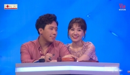 Hành động vô tình của Trấn Thành, Hari Won trên sân khấu thành tâm điểm của cư dân mạng