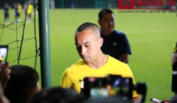 Tiền đạo Malaysia mạnh miệng tuyên bố đánh bại Văn Hậu