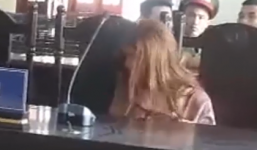 Cuộc sống tủi nhục của thiếu nữ 14 tuổi tự bán mình sang Trung Quốc lấy chồng