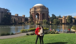 Vợ chồng Tuấn Hưng đi Mỹ hâm nóng tình cảm