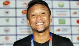 HLV Singapore: 'Việt Nam rất mạnh ở những miếng tấn công cánh'