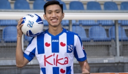 Đoàn Văn Hậu dự bị trong trận hòa may mắn giữa Heerenveen vs Heracles
