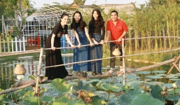 Quyền Linh khoe cơ ngơi triệu đô của em trai, dân mạng chỉ chú ý vào nhan sắc 2 con gái