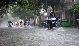 Miền Bắc chuẩn bị đón đợt mưa dông mới, Nam Bộ và Trung Bộ mưa rất to