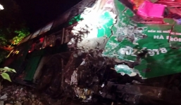 Khánh Hoà: Ô tô tải tông đuôi xe khách làm 3 người tử vong, 8 nạn nhân trọng thương