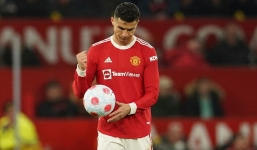 Ronaldo 'xuống nước', xác nhận sẽ đá trận đầu tiên cho MU kể từ đầu mùa hè 2022
