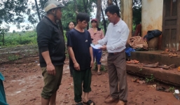 Gia Lai: Trú mưa trong chòi rẫy, 2 người dân bị sét đánh thiệt mạng