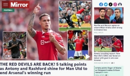 Đánh bại Arsenal trên sân nhà, thầy trò HLV Ten Hag được truyền thông đưa 'lên mây'