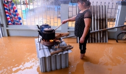 Hà Nội: Nước sông Bùi dâng cao, người dân không dám ngủ vì sợ lũ về bất chợt