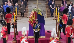 Toàn cảnh lễ tang Nữ hoàng Elizabeth II trong video 2 phút