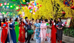 Tết Nguyên đán 2023: Tuổi Dậu xuất hành ngày nào, hướng nào để rước vận may cho cả năm?