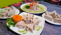 Video: 3 cách cắt giò đẹp hết nấc cho Tết này, khiến ai nấy cũng phải tấm tắc khen