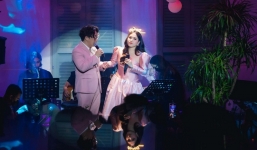 Thùy Chi khiến ai xa xứ rưng rưng khi hát ca khúc của Phan Mạnh Quỳnh