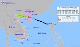 Tin bão mới nhất: Bão số 1 cách Móng Cái khoảng 120km, gây gió mạnh nhiều nơi