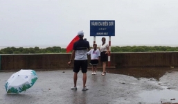 Tin bão mới nhất: Tâm bão số 1 sượt qua Móng Cái, Quảng Ninh có gió mạnh cấp 6