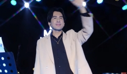 'Ông chú' Đan Trường khiến ký ức thanh xuân lại ùa về khi biểu diễn bản cover thành công nhất từ trước tới nay