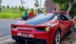 Chủ xe Ferrari vừa bị tai nạn ở Long Biên (Hà Nội) tiết lộ loạt tình tiết, xác nhận xe không mua bảo hiểm 