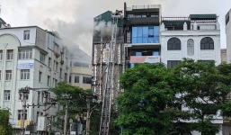 Bộ Công an thăng cấp hàm cho 3 cán bộ, chiến sĩ hy sinh khi chữa cháy 