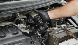 Nằm lòng quy tắc thay dầu hộp số tự động từ chuyên gia, tránh để hỏng bỏ núi tiền vẫn không an tâm 