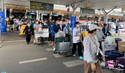 Sân bay Tân Sơn Nhất đón hơn 93 nghìn hành khách trong ngày cuối của kỳ nghỉ lễ Quốc khánh 