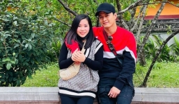 Hồng Đăng đối diện nguy cơ mất việc, bà xã tuyên bố có tin vui, CDM phản ứng không ngờ 