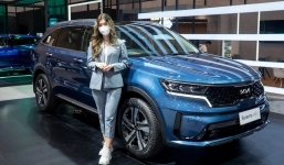 Ô tô Hybrid đầu tiên lắp ráp tại Việt Nam sắp trình làng với 2 phiên bản, dự kiến bàn giao tháng 10 