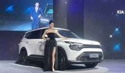 Kia Carens 2023 giá cao, Mitsubishi Xpander - Toyota Veloz Cross không lo bị chiếm thị phần 