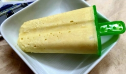 Cách làm kem sầu riêng sữa dừa ngon, cực dễ làm 