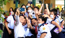 TPT.HCM điều chỉnh lịch nghỉ Tết cho học sinh kéo dài 12 ngày 