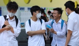 Nhiều trường đại học trả lại tiền học phí cho sinh viên